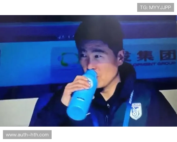 足协就特谢拉吐口水事件展开调查，或面临重罚