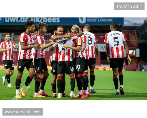 诺丁汉森林对阵水晶宫,保级队伍间的六分之战